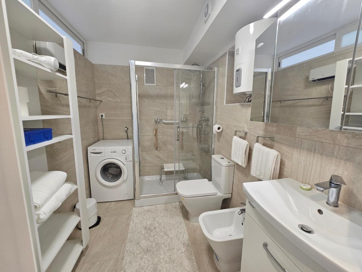 Arsenal Apartment กอร์จูลา ภายนอก รูปภาพ